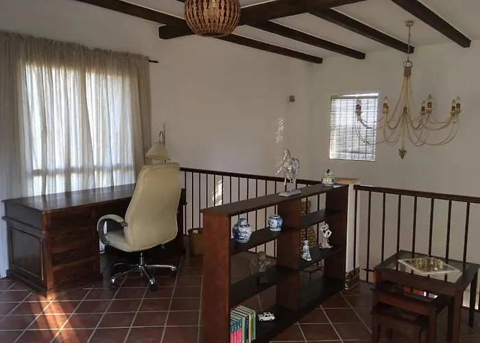 Casa Las Adelfas